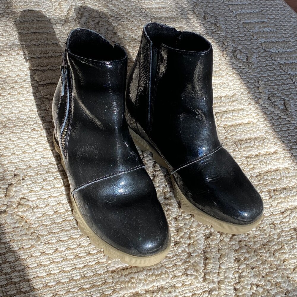 SOREL Girl's Joan of Arctic Wedge II Zip Waterproof Boots Black Shimmer Size 4/5